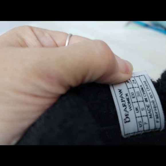 Bear Paw women's size 7 nylon upper wool blend lining. See more - Picture 3 of 10